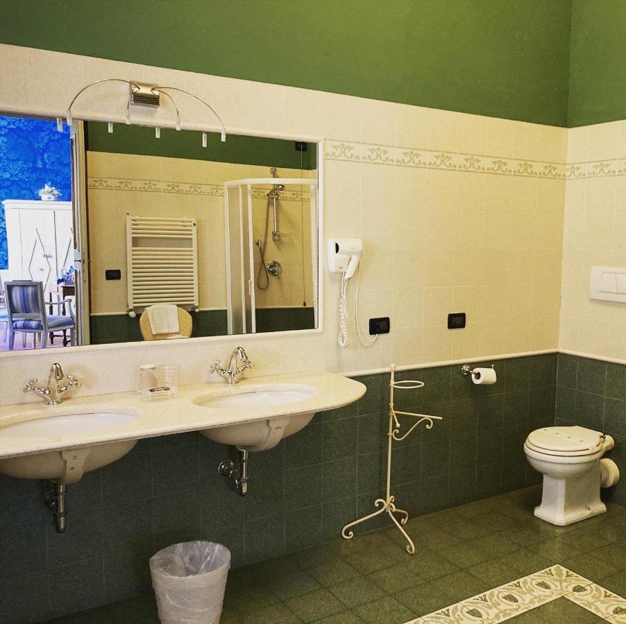 Palazzo Tucci Residenza D'Epoca Bed & Breakfast Lucca Ngoại thất bức ảnh