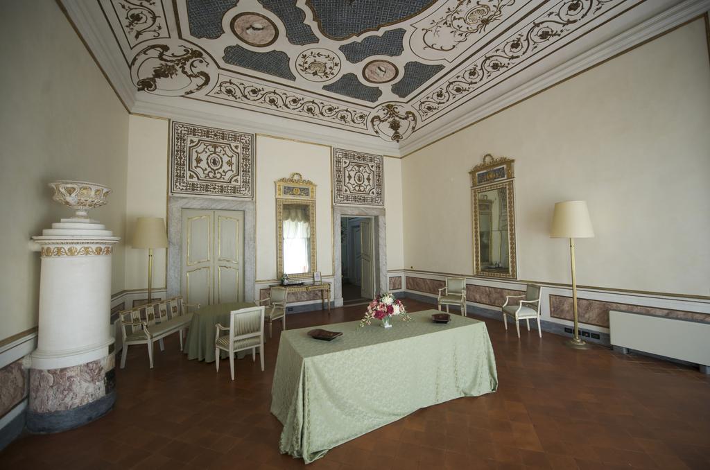Palazzo Tucci Residenza D'Epoca Bed & Breakfast Lucca Phòng bức ảnh