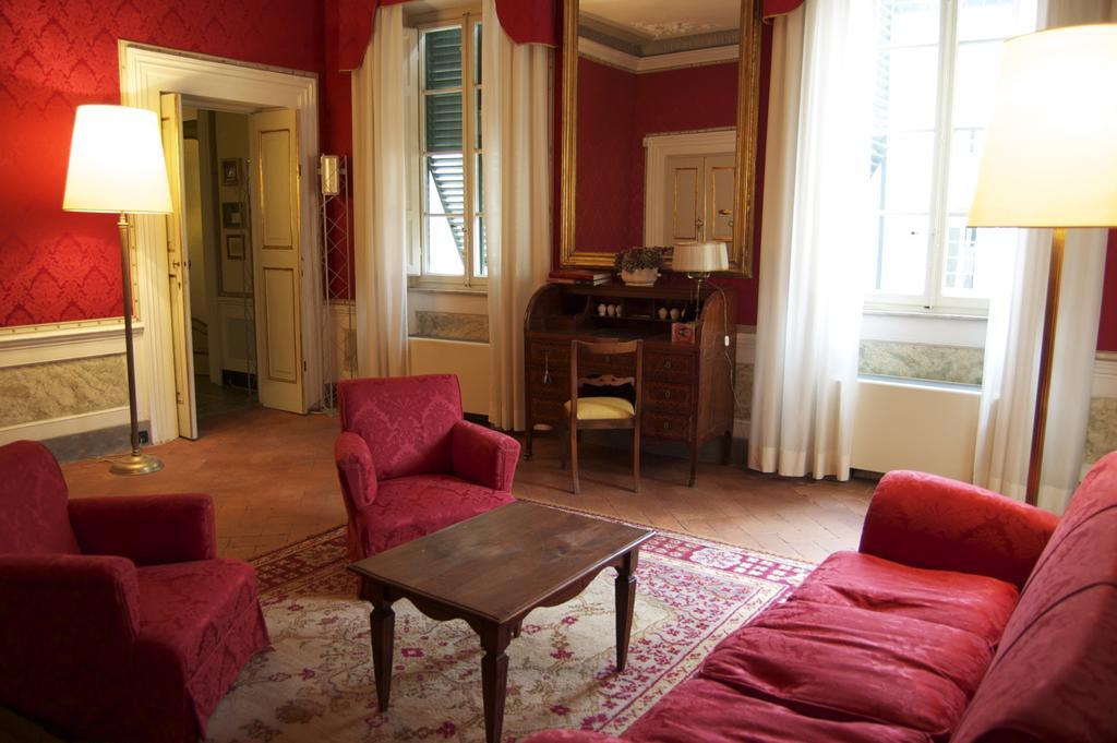 Palazzo Tucci Residenza D'Epoca Bed & Breakfast Lucca Ngoại thất bức ảnh