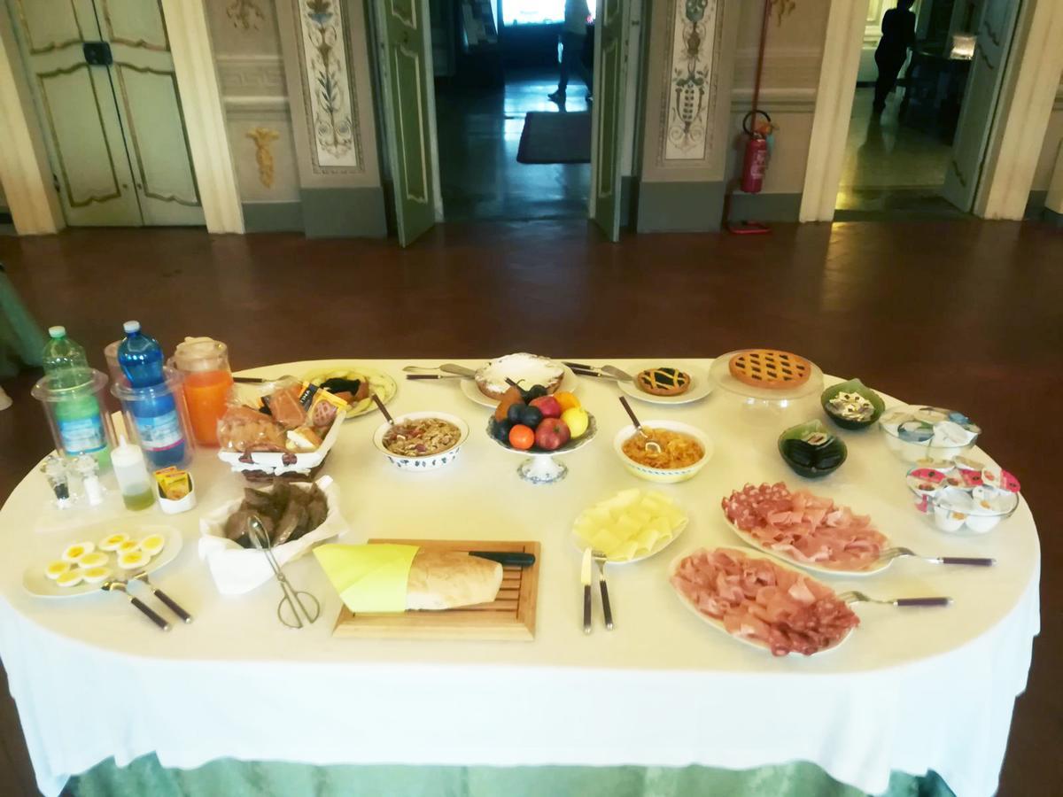 Palazzo Tucci Residenza D'Epoca Bed & Breakfast Lucca Ngoại thất bức ảnh