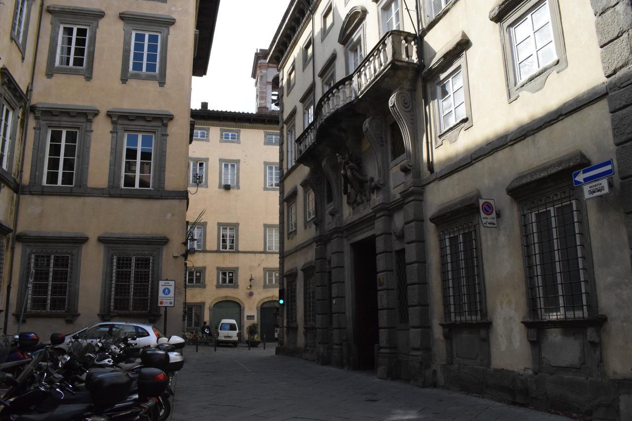 Palazzo Tucci Residenza D'Epoca Bed & Breakfast Lucca Ngoại thất bức ảnh
