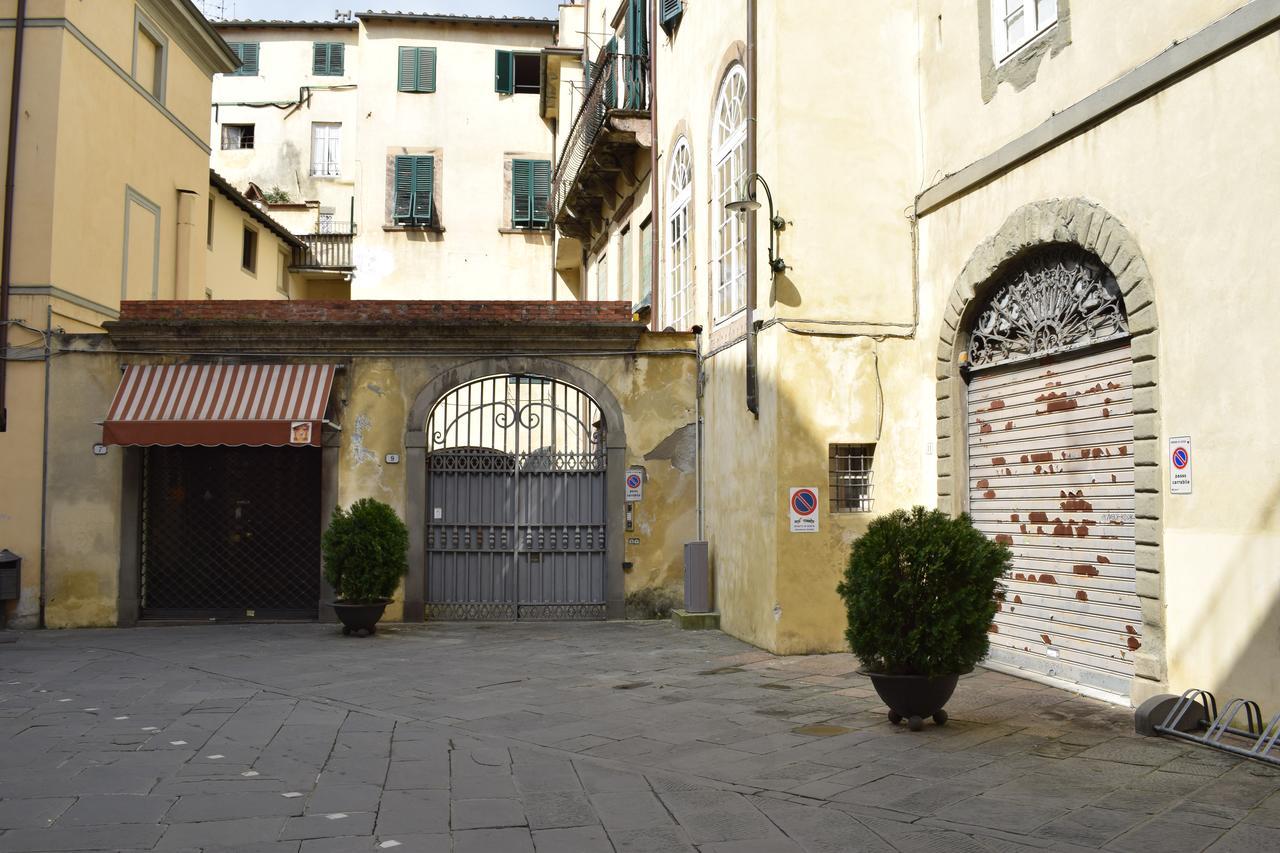 Palazzo Tucci Residenza D'Epoca Bed & Breakfast Lucca Ngoại thất bức ảnh