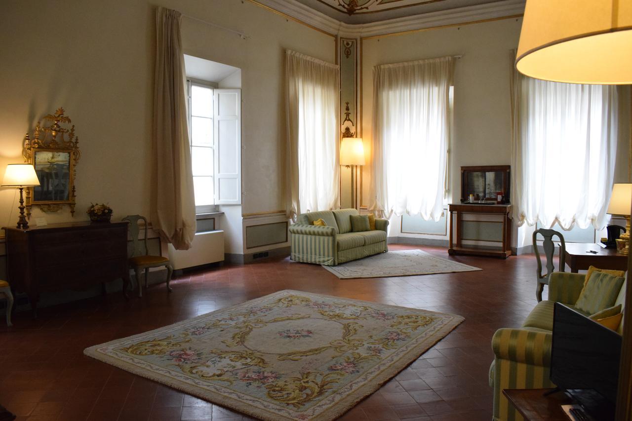 Palazzo Tucci Residenza D'Epoca Bed & Breakfast Lucca Ngoại thất bức ảnh